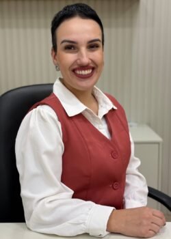 Dra. Patrícia Castelleti Dra. Patrícia Castelleti